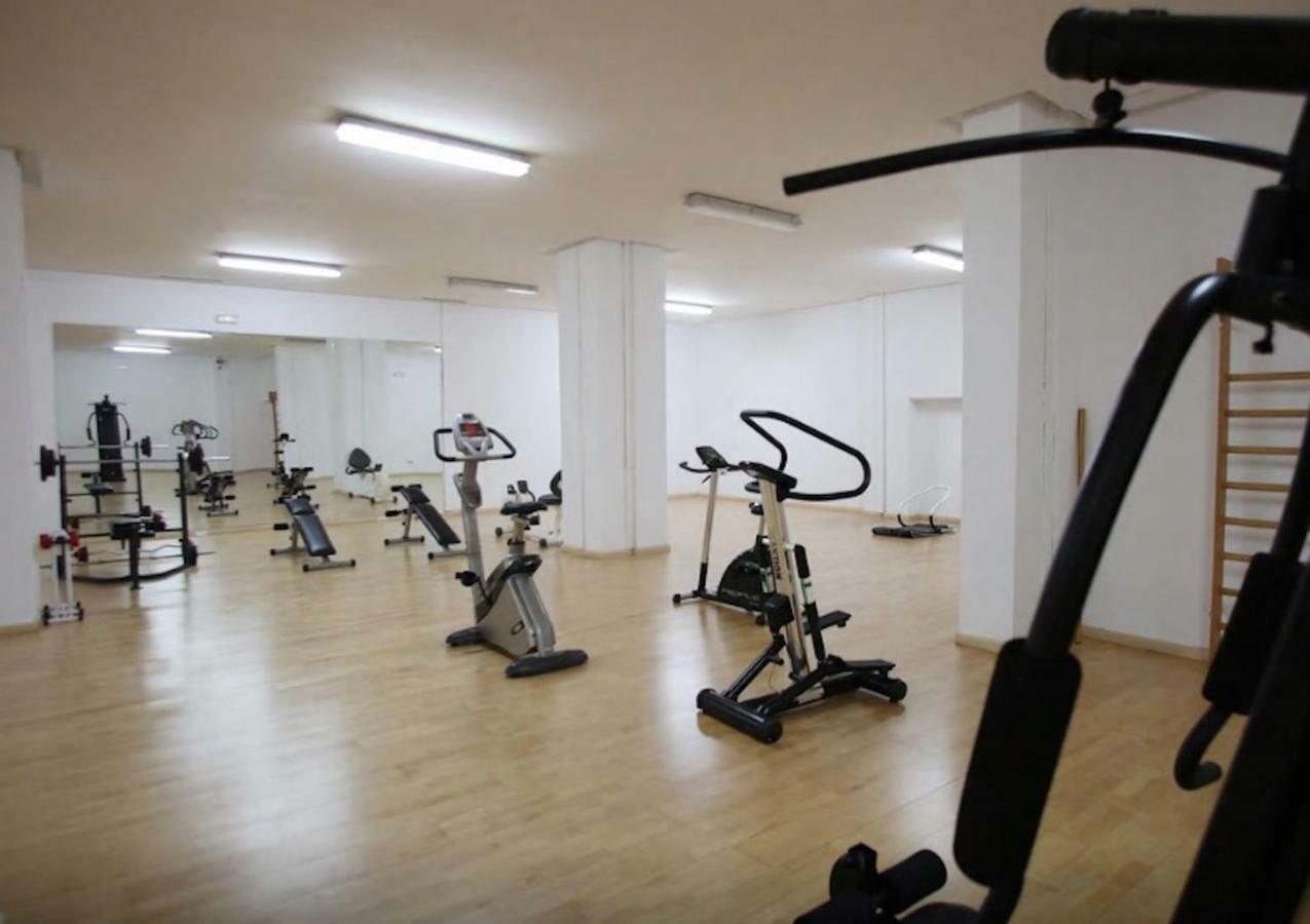 Center Puerto Banus -3 Bedrooms Apartemen